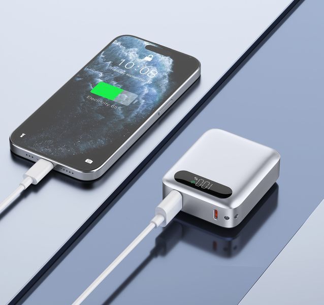 Повербанк с логотипом Tipo 10000 mAh 22,5W, белый 5829 фото